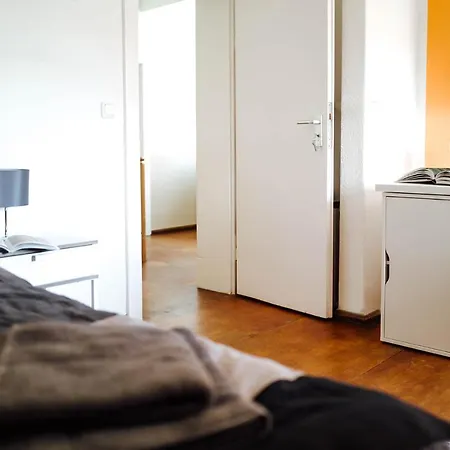 In Ruhiger Lage 150m Zur Ta * האמלן