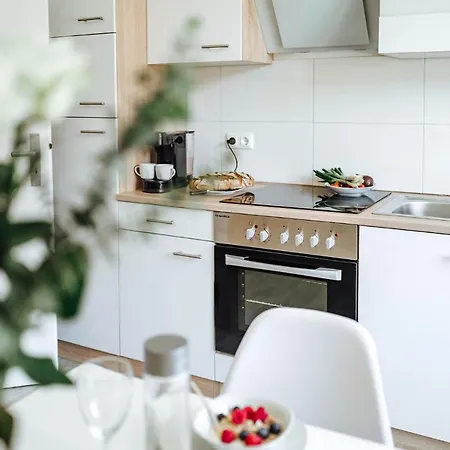 In Ruhiger Lage 150m Zur Ta * האמלן